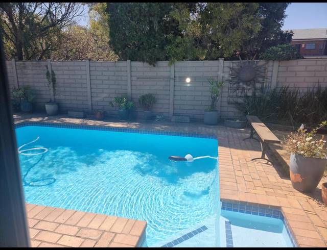 3 BEDROOM HOUSE FOR SALE IN HURLYVALE